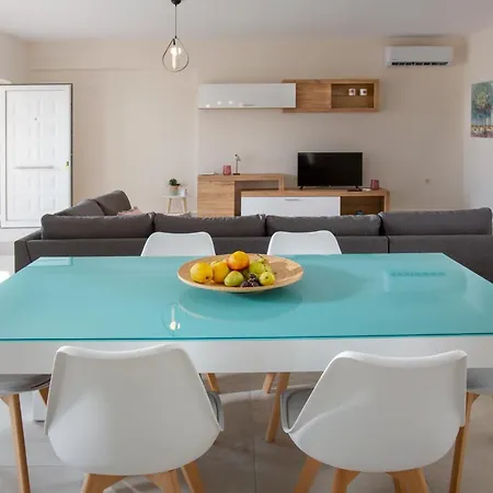 Holiday home Thalassa